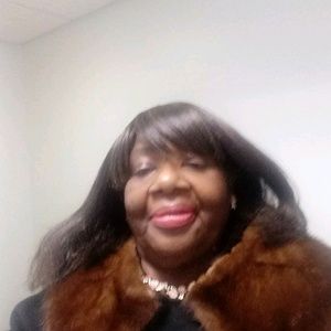 Meet your Posher, Diane